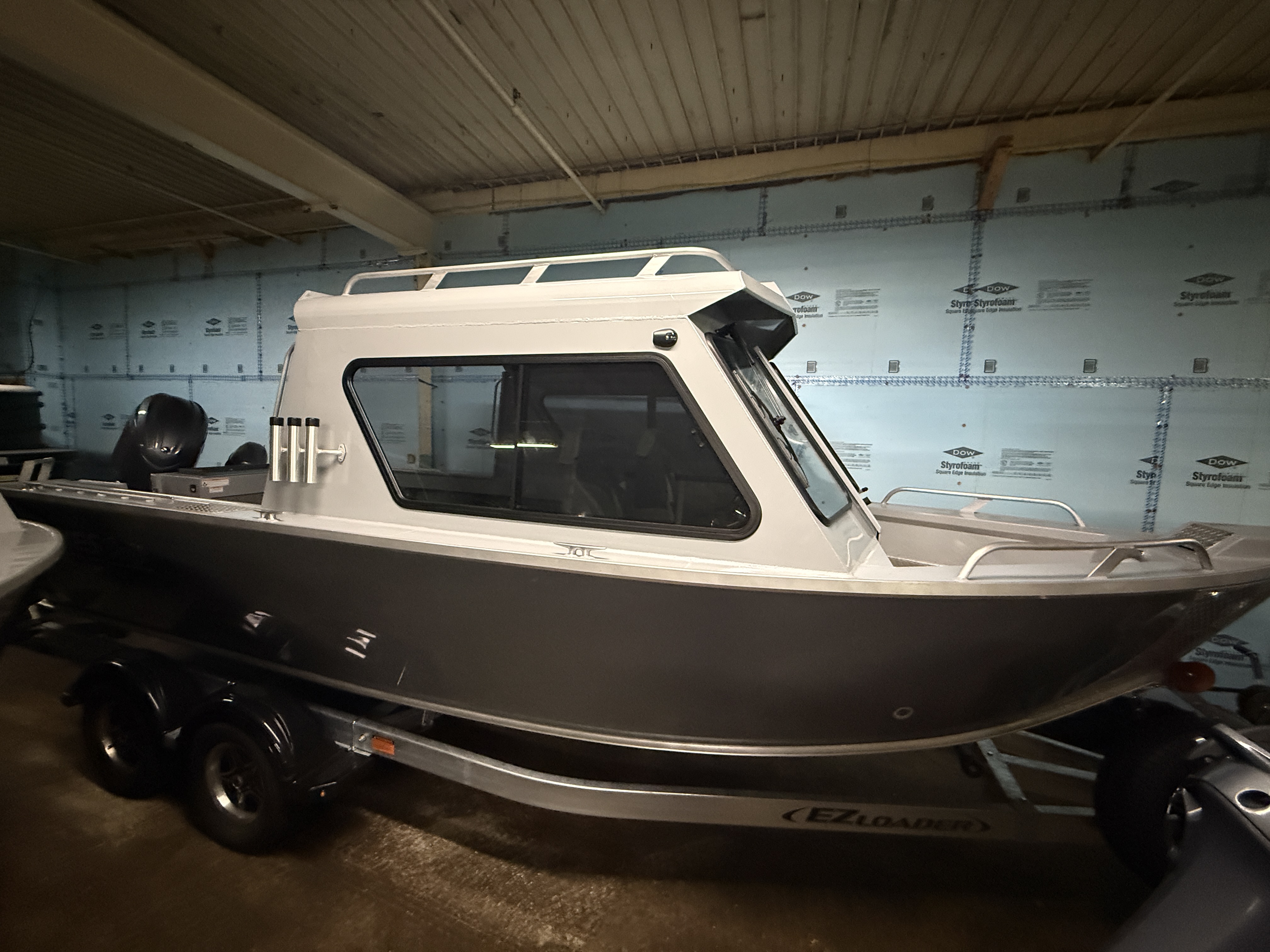 2026 Hewescraft Sea Runner 210 - Gray/Charcoal