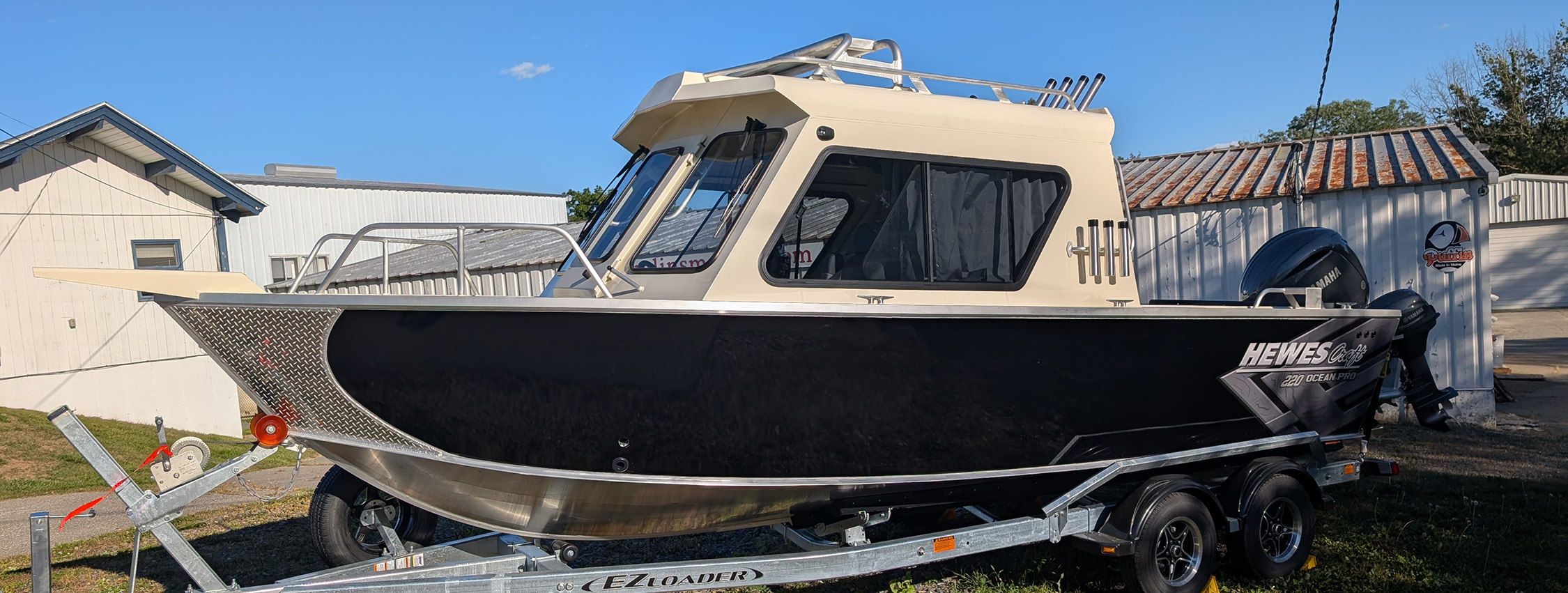 2026 Hewescraft Ocean Pro 220 - Black/White