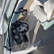 2014 Four Winns H190