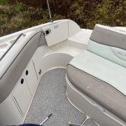 2004 SEA RAY SUNDECK 240