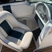 2002 Chris-Craft Launch 25 Heritage Edition