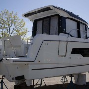 2025 Jeanneau NC 895 S2 - White