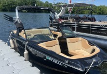 2023 Mastercraft NXT20 - Black/Gold