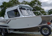2025 Hewescraft Sea Runner 210 - White