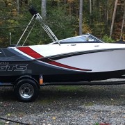 2017 Glastron