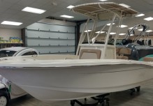 2025 Scout 195 Sportfish - White